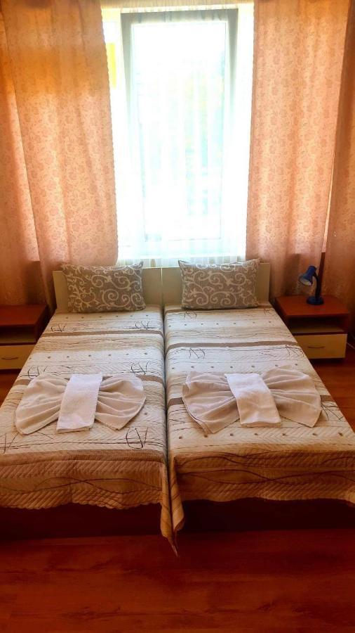 Family Hotel Solar Central 써니비치 외부 사진