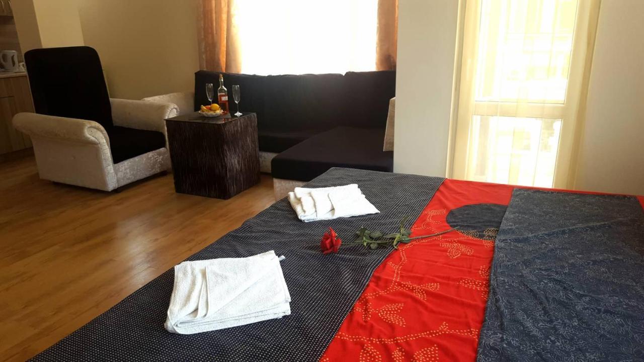Family Hotel Solar Central 써니비치 외부 사진