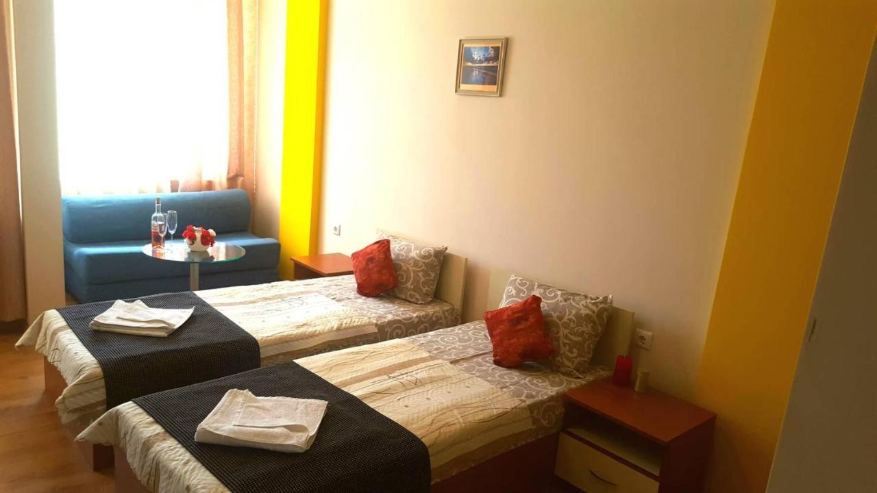 Family Hotel Solar Central 써니비치 외부 사진